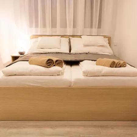 Atana Luxury *