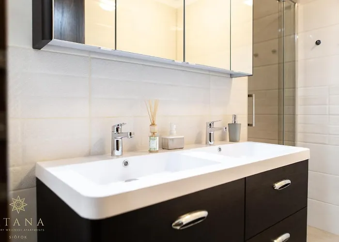 Atana Luxury * Siófok